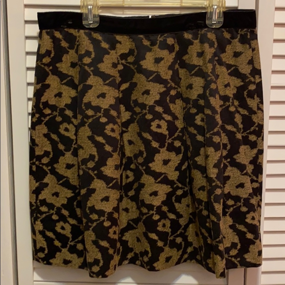 LOFT Elegant Black and Gold Skirt